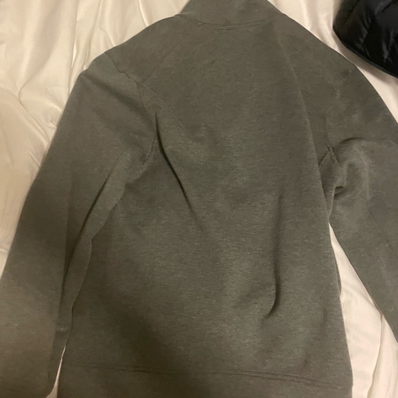 Karbon zip up sweater large - Picture 4 of 4